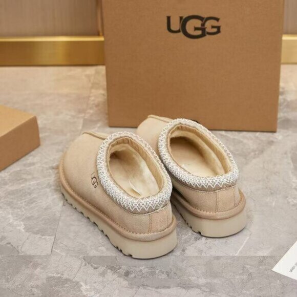UGG Tasman Slipper Sand - Picture 4 of 6